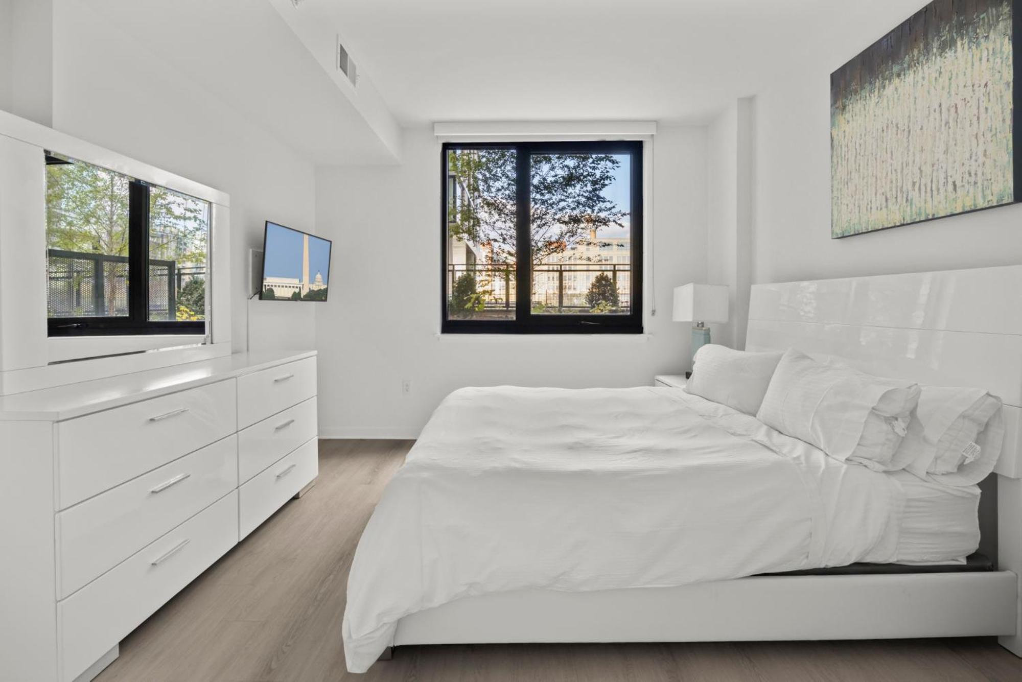 Global Luxury Suites At Capitol Hill Вашингтон Номер фото