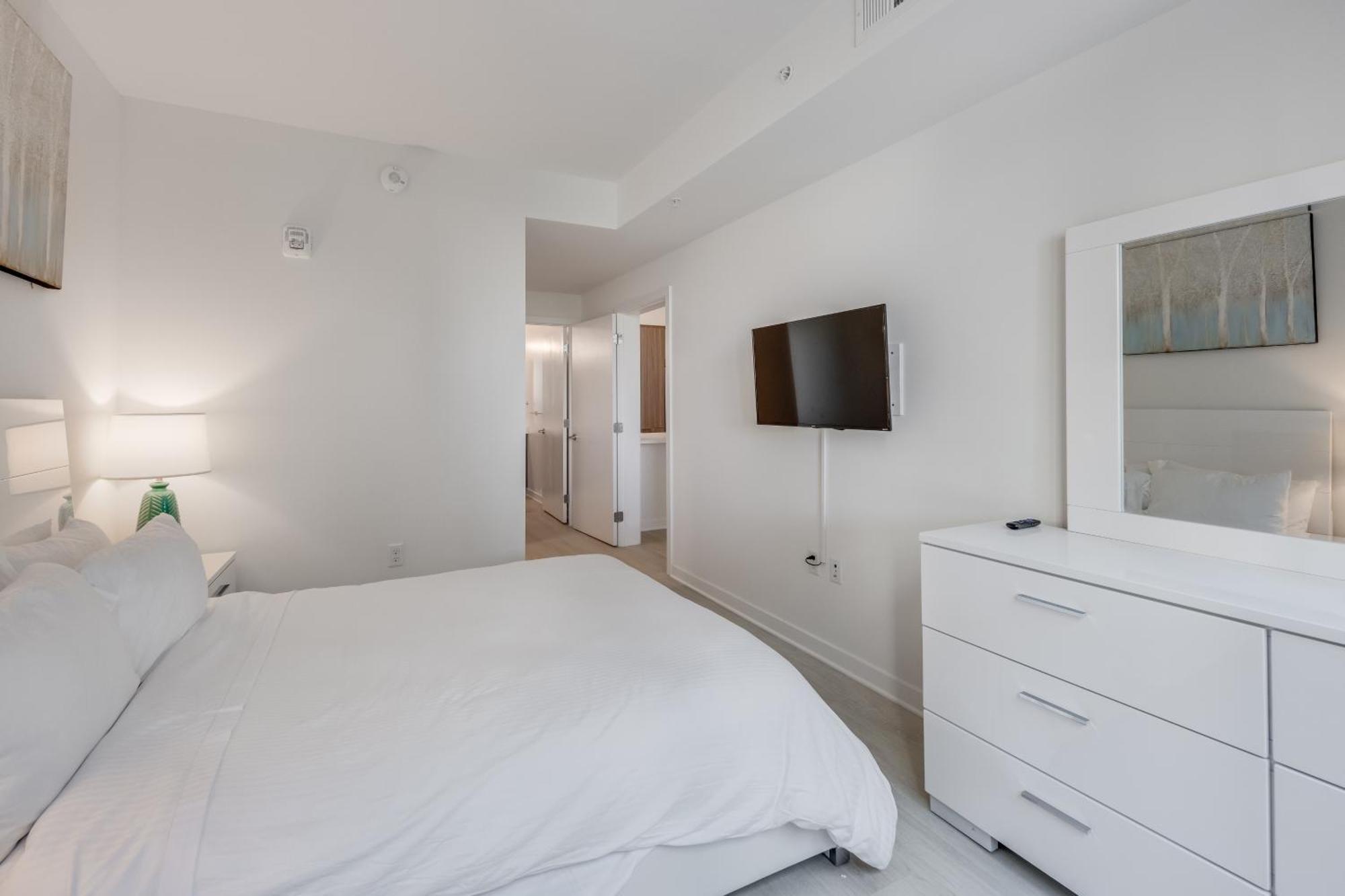 Global Luxury Suites At Capitol Hill Вашингтон Номер фото